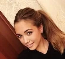 Anna Profile image 4