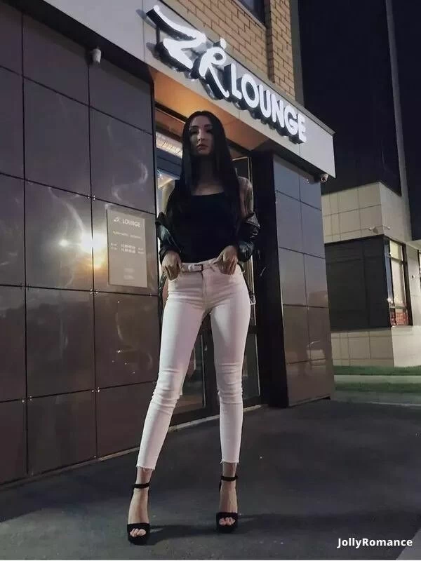 Vlada Profile image 5