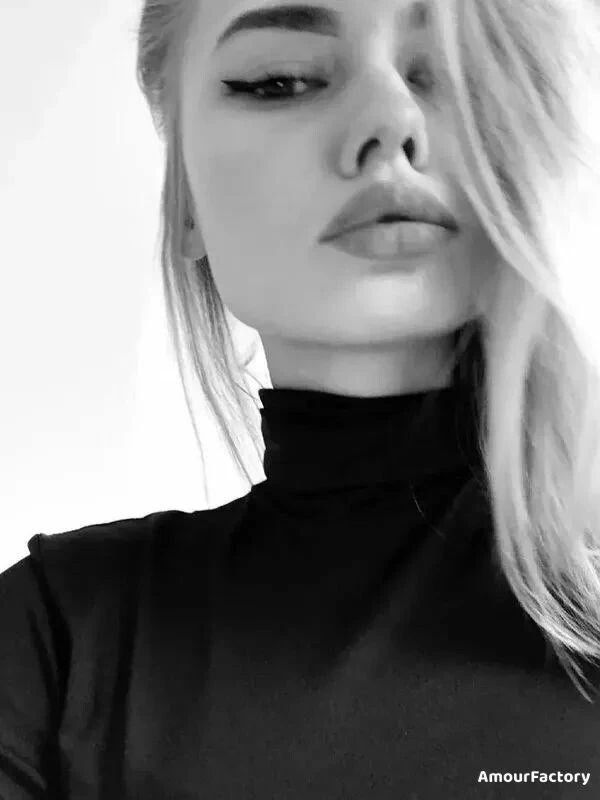 Viktoria Profile image 3